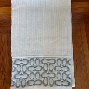 COACH winter logo scarf